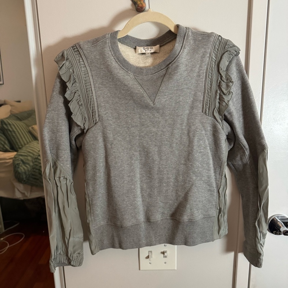 SEA NEW YORK GREY RUFFLE FLUTTER HEMINGWAY SWEATSHIRT, SIZE S - Picture 3 of 7